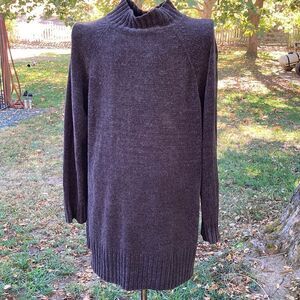 Express Long Line Tunic Sweater Size L